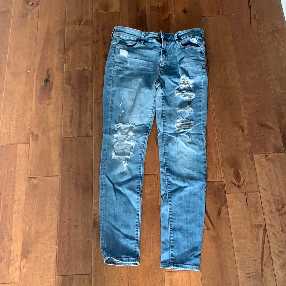 American Eagle Ripped Skinny Jeans